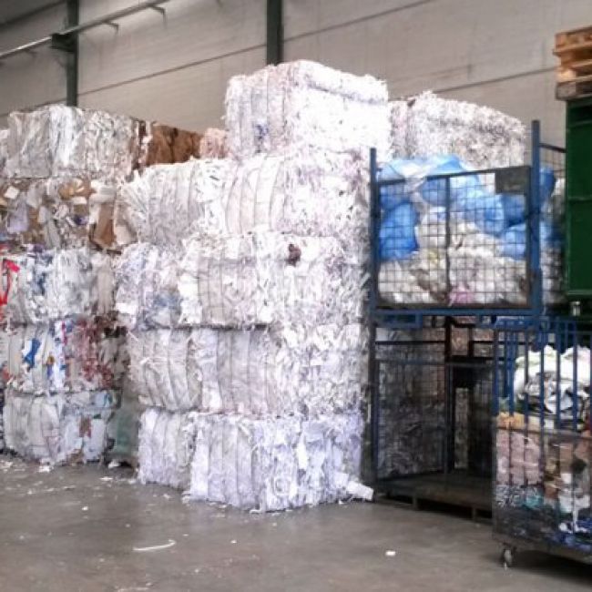 Gestión de residuos no peligrosos en Ilescas | Reciclaje en Illescas